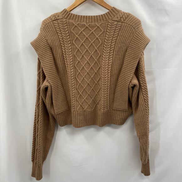 Aritzia Babaton Seek Sweater Cable-knit shoulder pad sweater - Picture 4 of 7